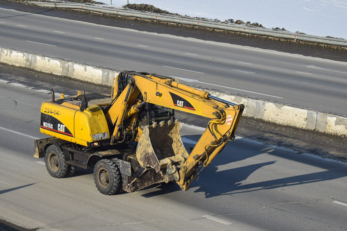 Алтайский край, № 6616 МК 22 — Caterpillar M315