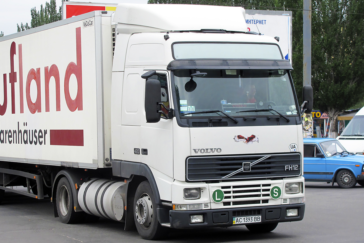 Волынская область, № АС 1393 ВВ — Volvo ('1993) FH12.420