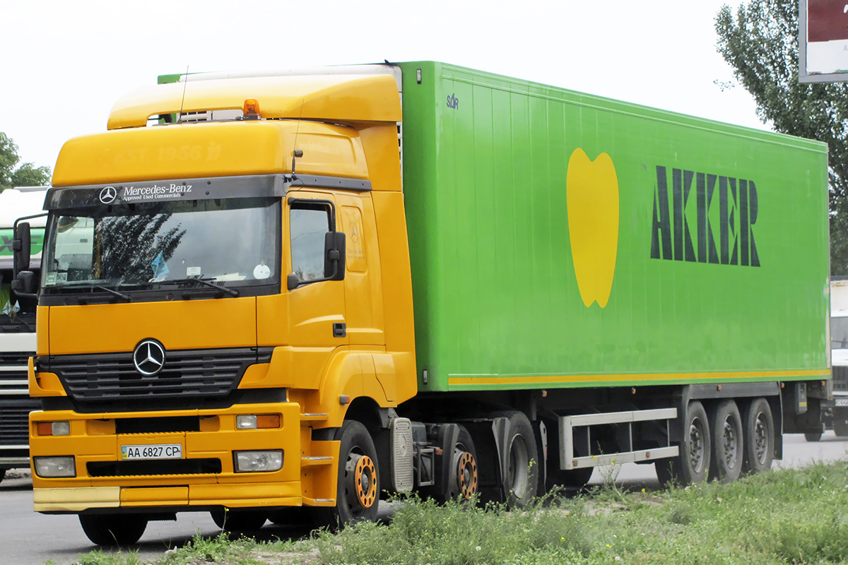 Киев, № АА 6827 СР — Mercedes-Benz Actros ('1997) 2543