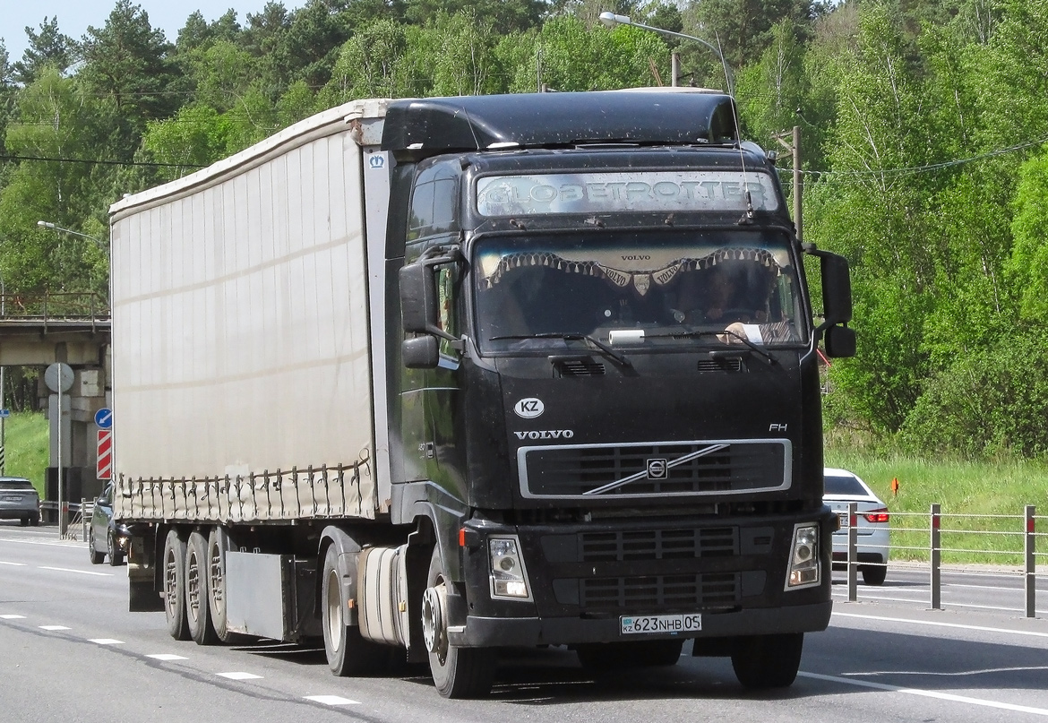 Алматинская область, № 623 NHB 05 — Volvo ('2002) FH12.460