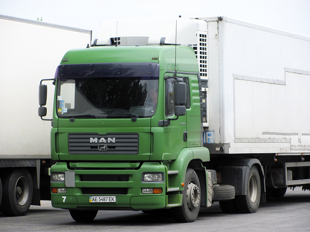 Днепропетровская область, № АЕ 5487 ЕК — MAN TGA 18.410