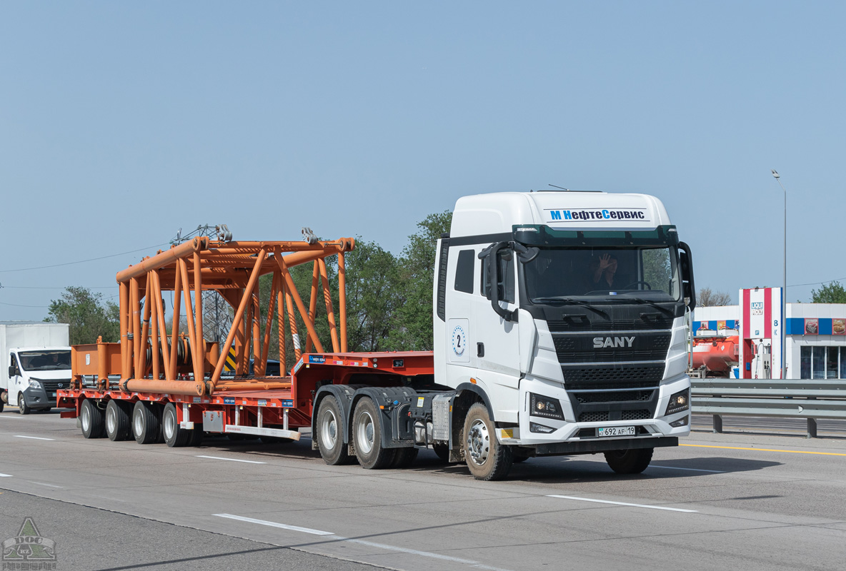 Жетысуская область, № 692 AF 19 — SANY D525 HQC4250
