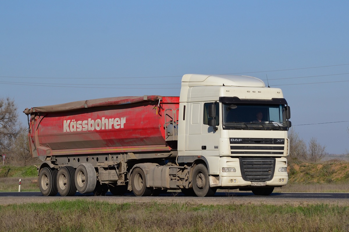 Волгоградская область, № В 215 ХА 134 — DAF XF105 FT