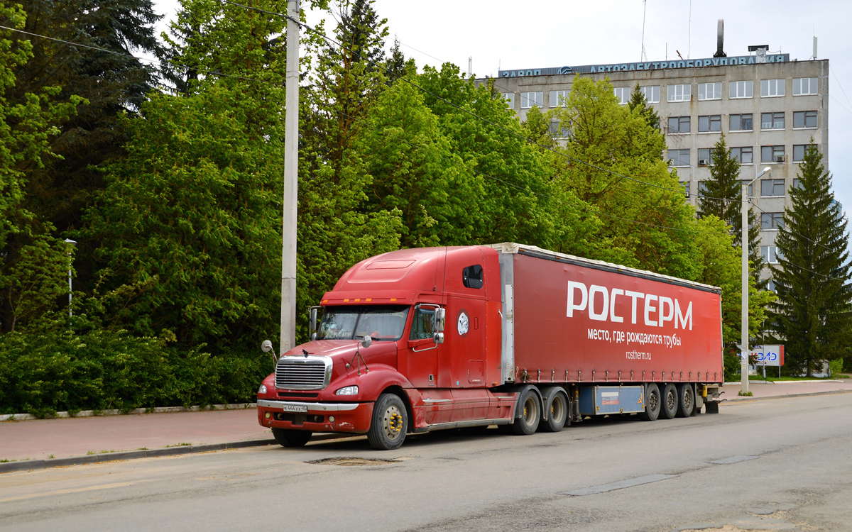 Калужская область, № К 444 ХХ 40 — Freightliner Columbia