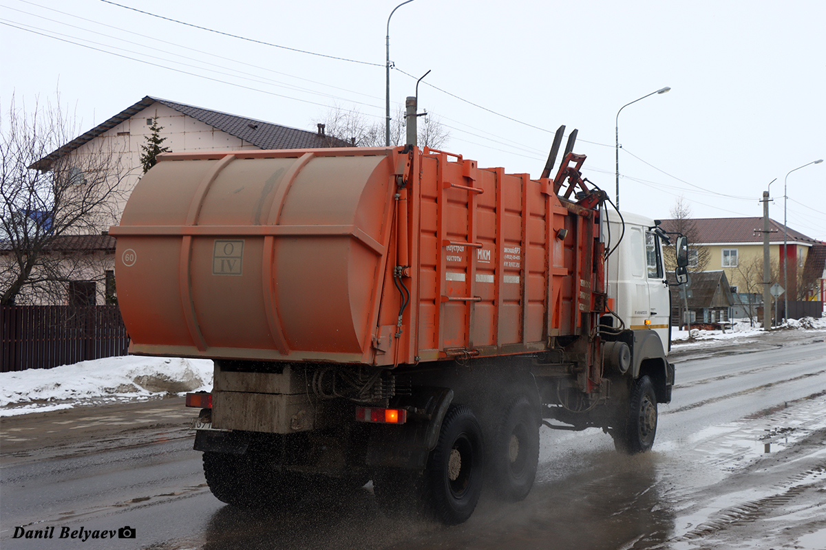 Ненецкий автономный округ, № А 371 АР 83 — МАЗ-631705