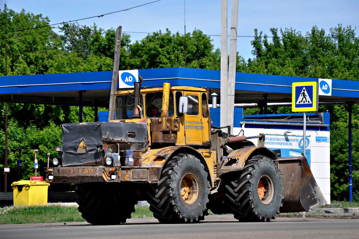 Алтайский край, № 2467 АМ 22 — К-700А, К-701