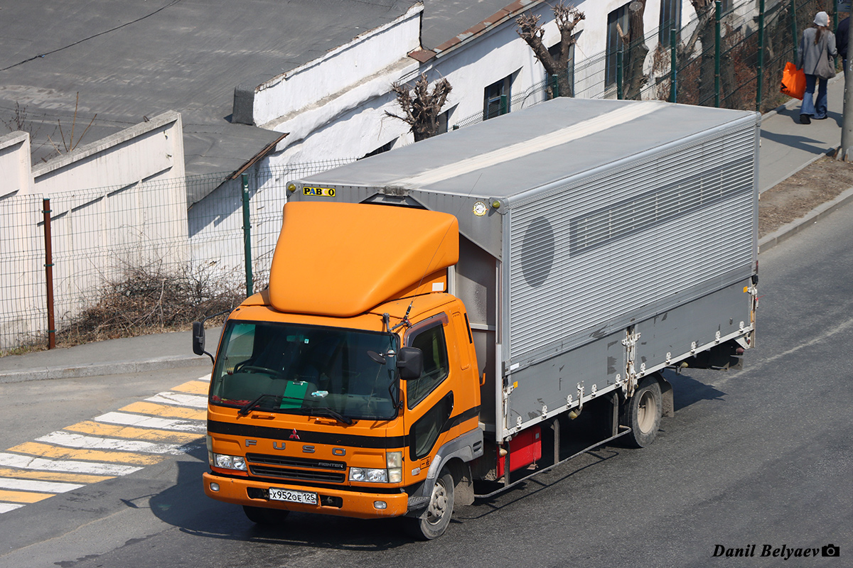 Приморский край, № Х 952 ОЕ 125 — Mitsubishi Fuso (общая модель)