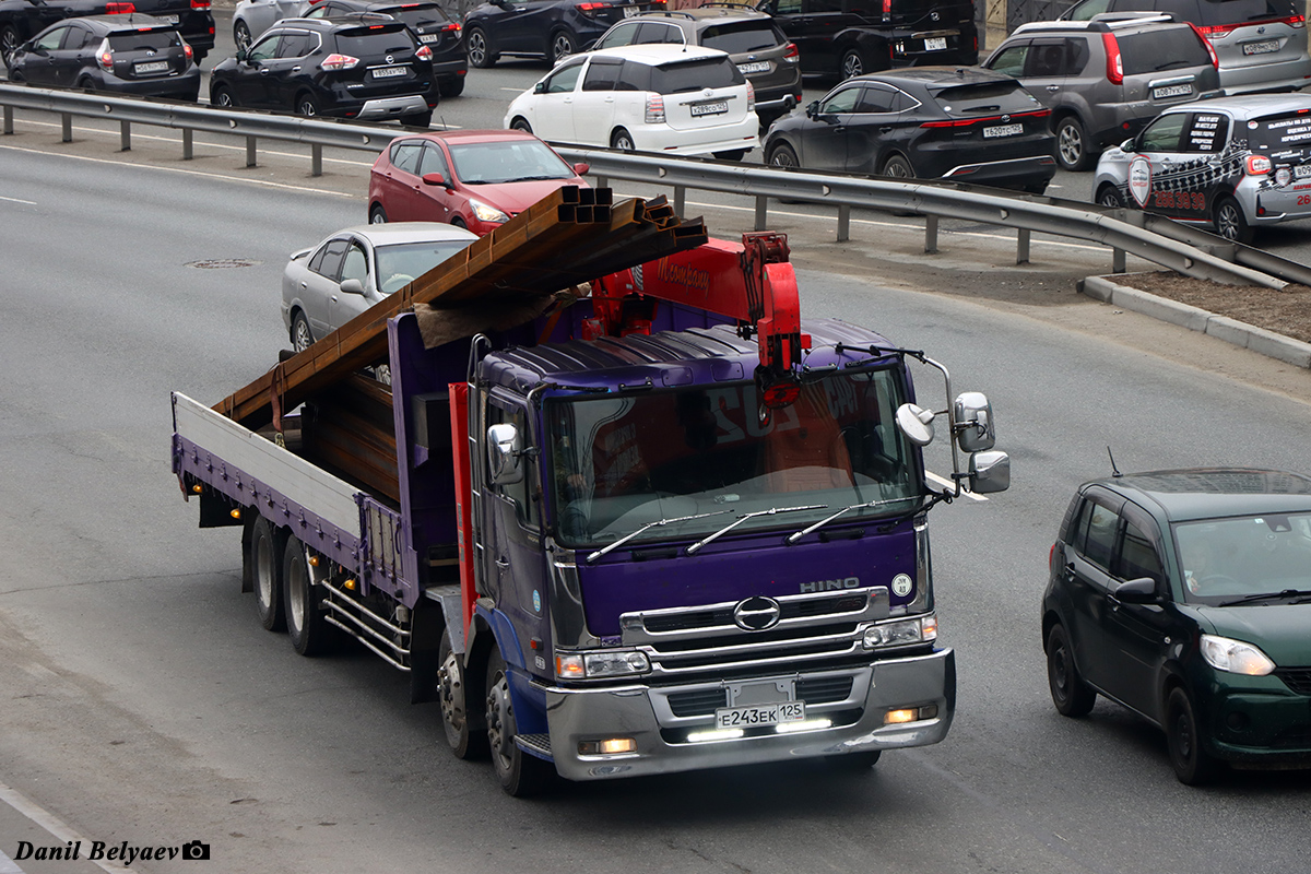 Приморский край, № Е 243 ЕК 125 — Hino Profia
