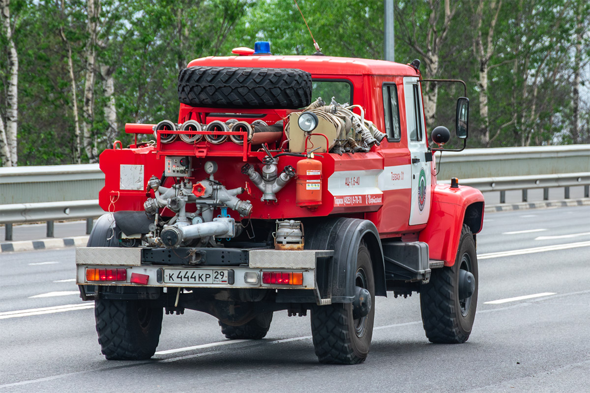 Архангельская область, № К 444 КР 29 — ГАЗ-33081 «Садко»