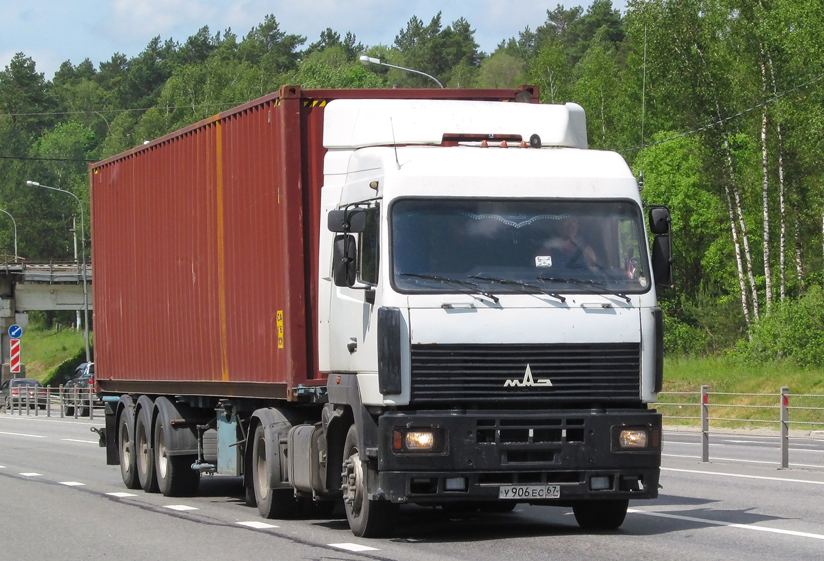Смоленская область, № У 906 ЕС 67 — МАЗ-5440A5