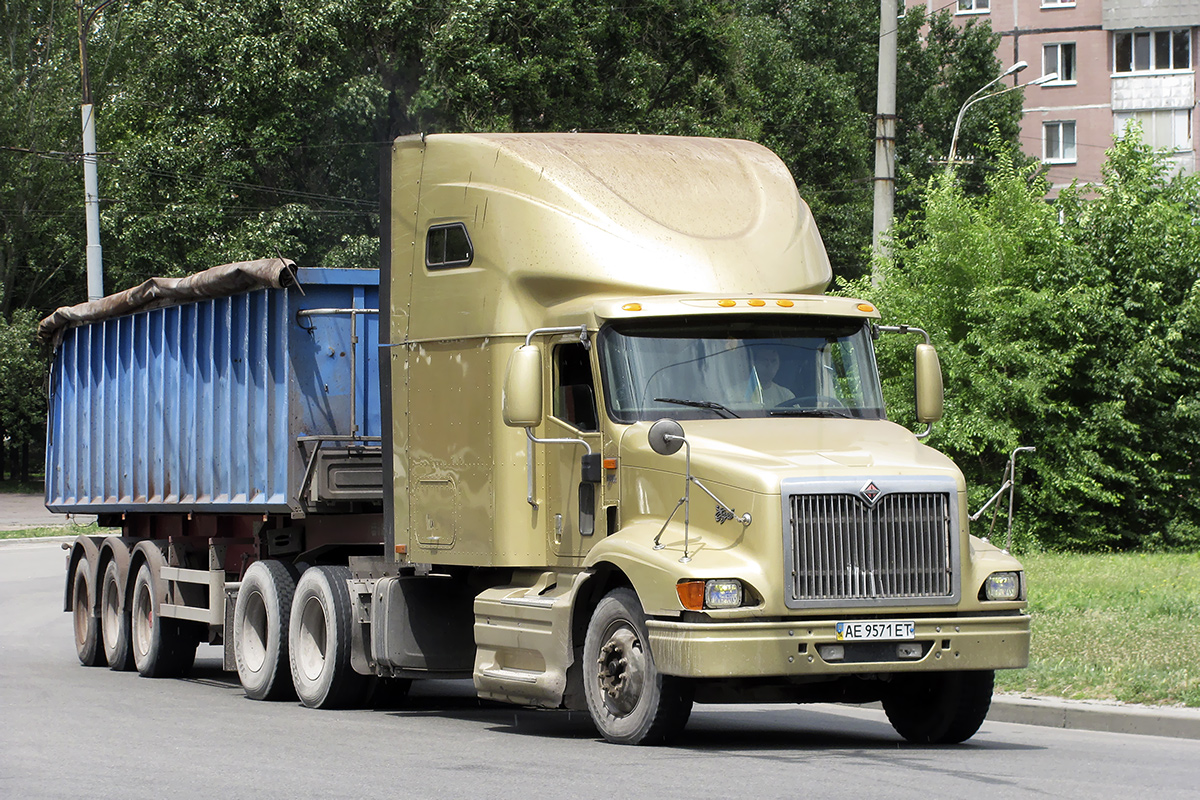 Днепропетровская область, № АЕ 9571 ЕТ — International 9200