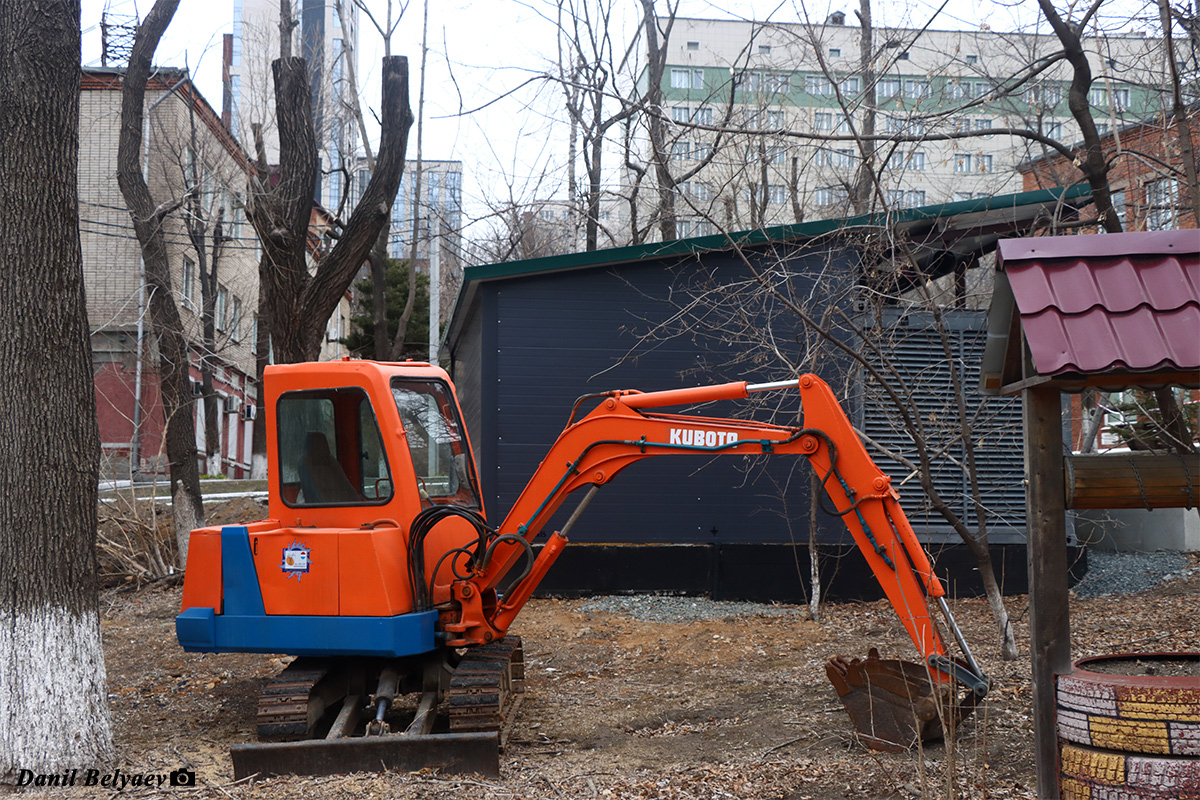 Приморский край, № (25) Б/Н СТ 0042 — Kubota (общая модель); Приморский край — Спецтехника без номеров