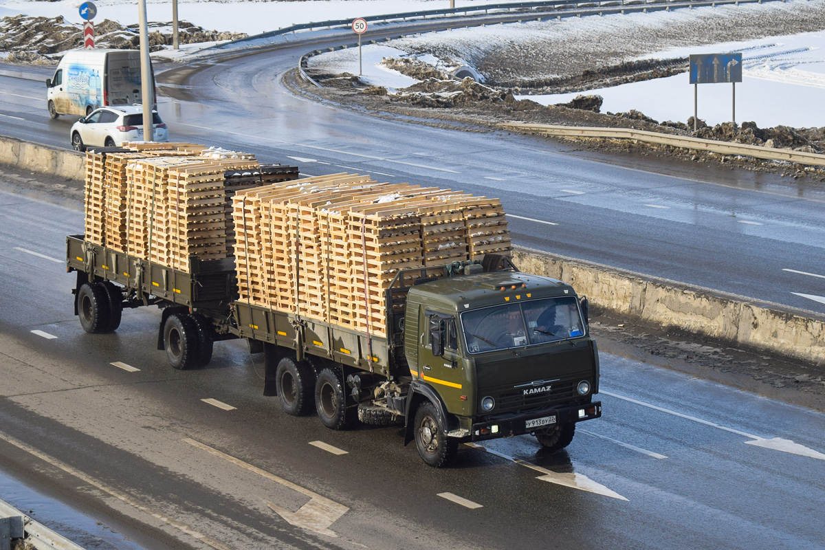 Алтайский край, № У 913 ВУ 22 — КамАЗ-5320