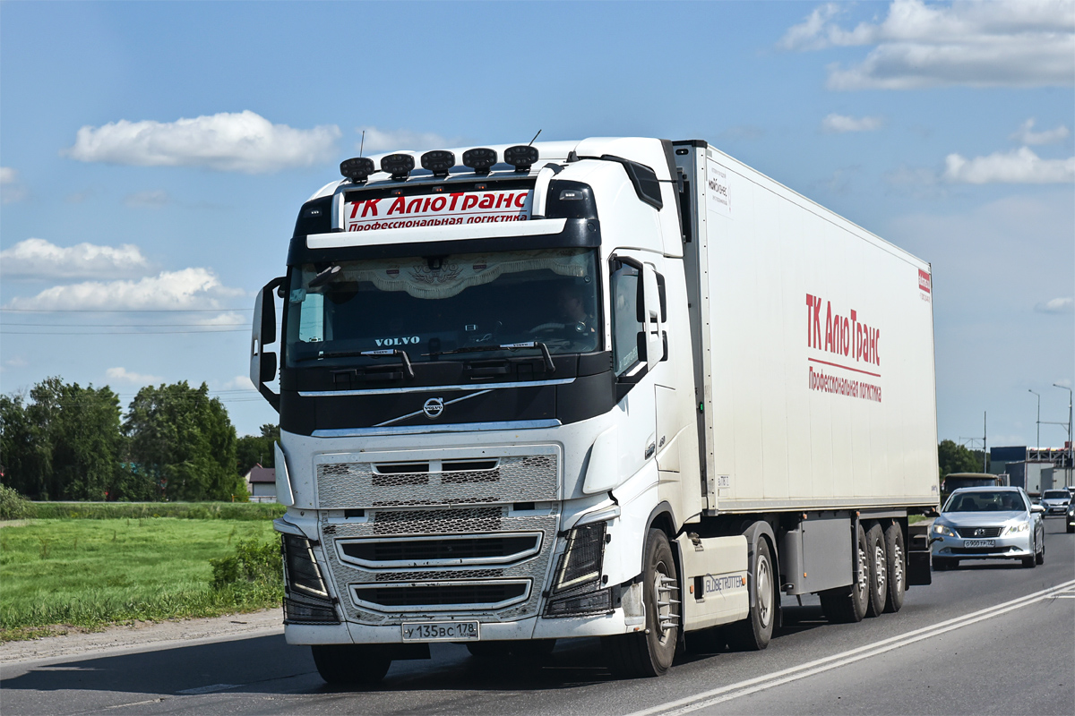 Санкт-Петербург, № У 135 ВС 178 — Volvo ('2012) FH.460 [X9P]