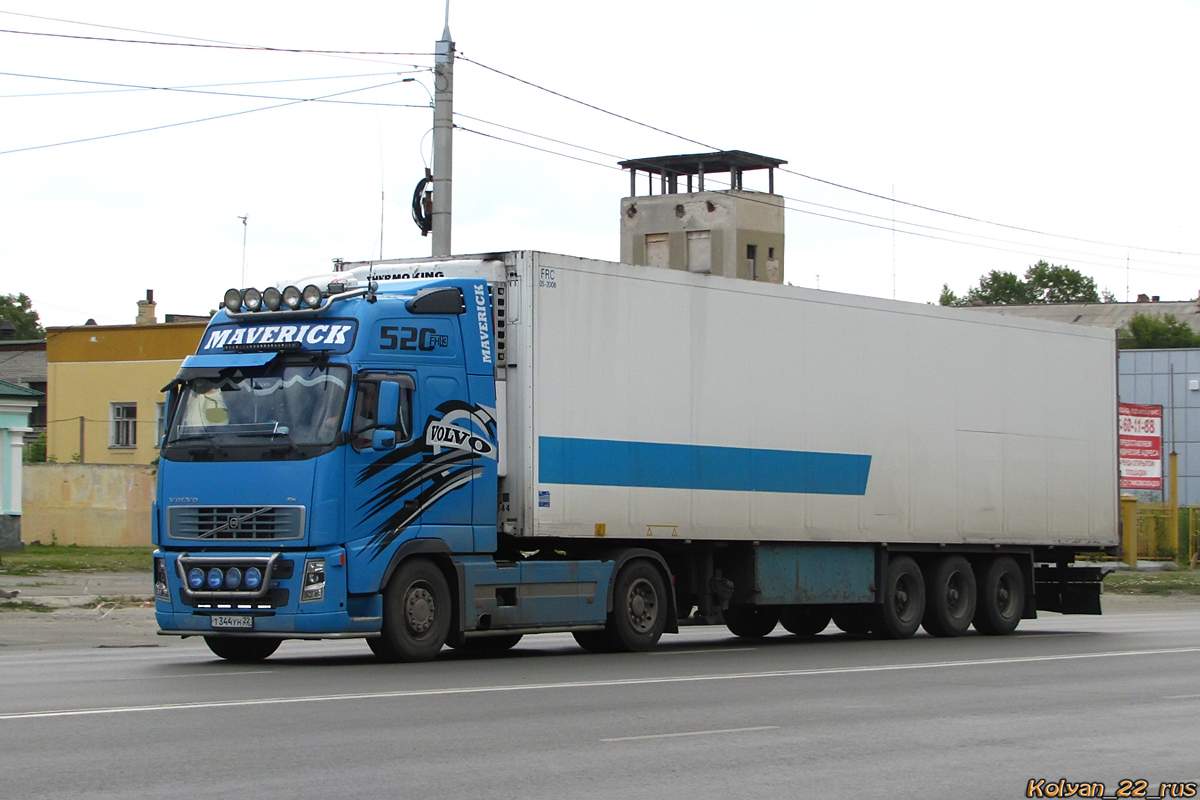 Алтайский край, № Т 344 УН 22 — Volvo ('2008) FH.480