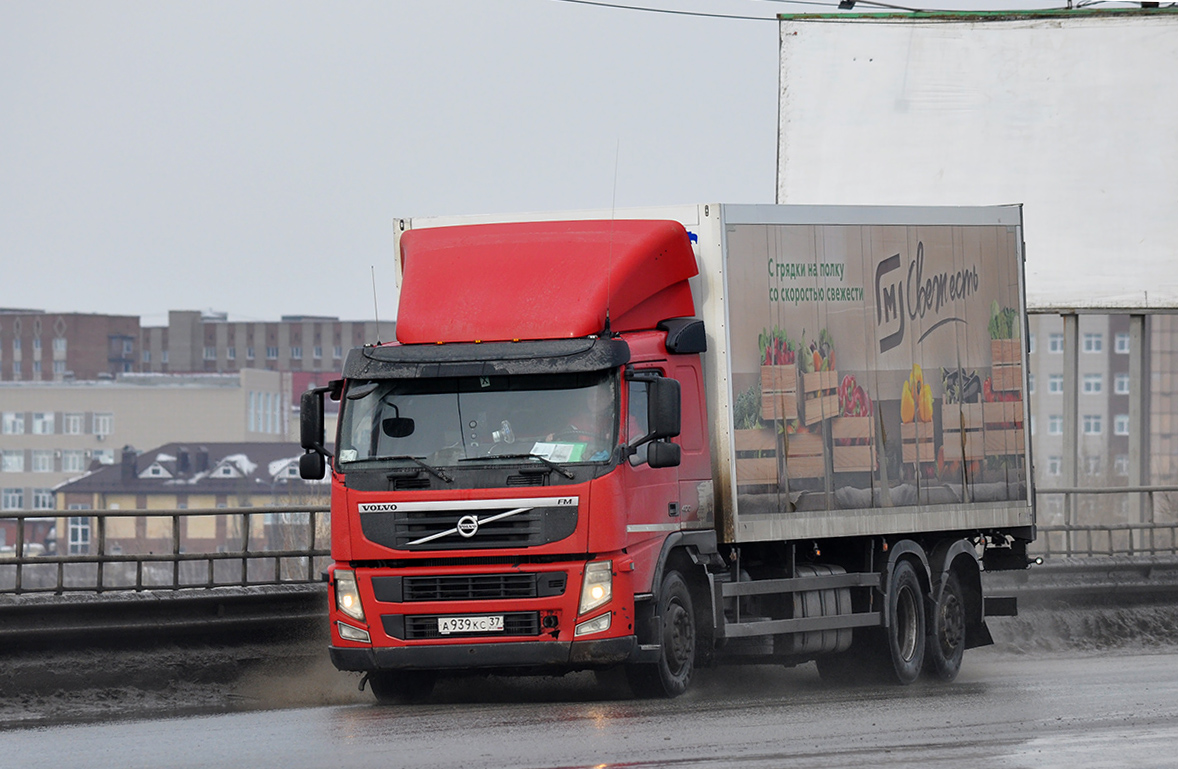 Омская область, № А 939 КС 37 — Volvo ('2010) FM.400