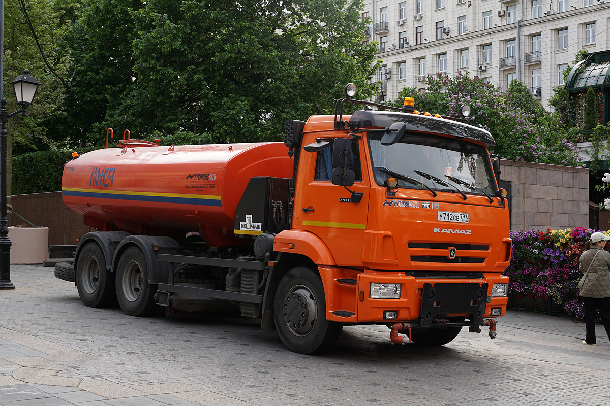 Москва, № У 712 СВ 797 — КамАЗ-65115-A5(48)