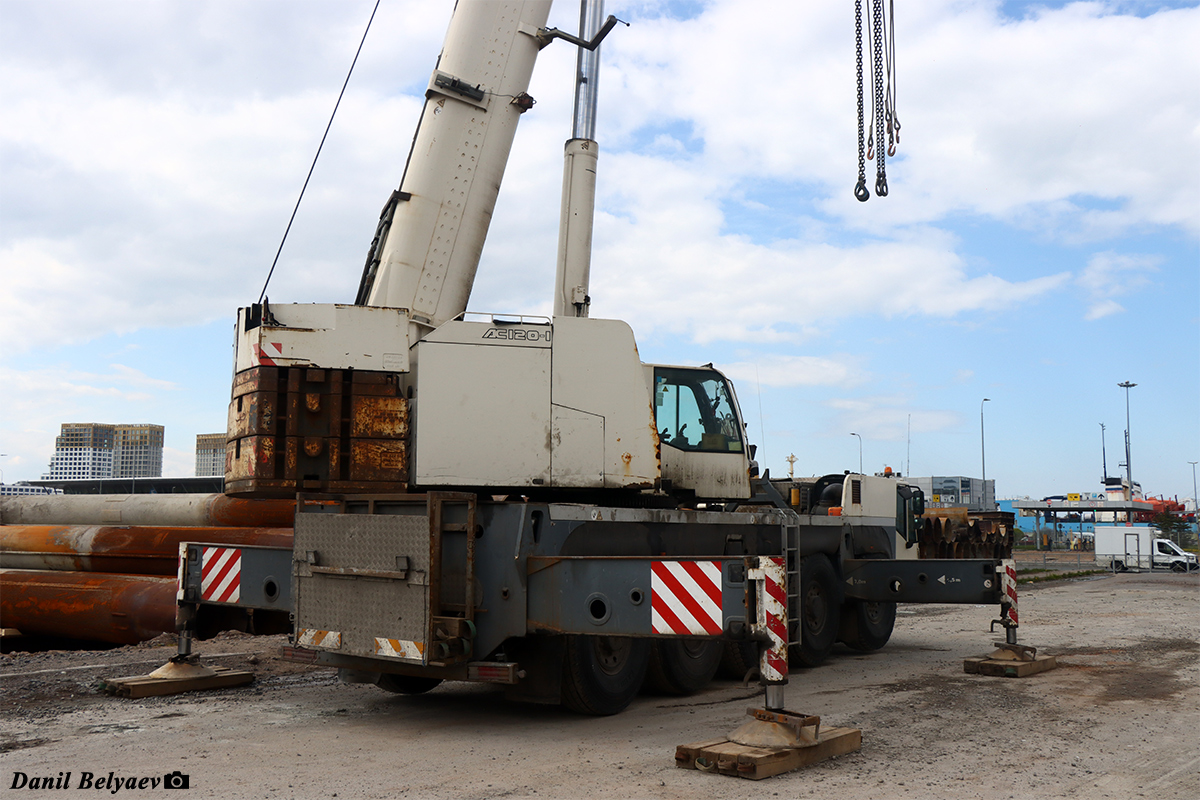 Санкт-Петербург, № В 940 НВ 178 — Terex / Demag (общ.мод.) [W09-M02,M10]