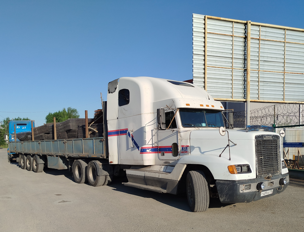 Свердловская область, № Т 489 НА 196 — Freightliner FLD 120