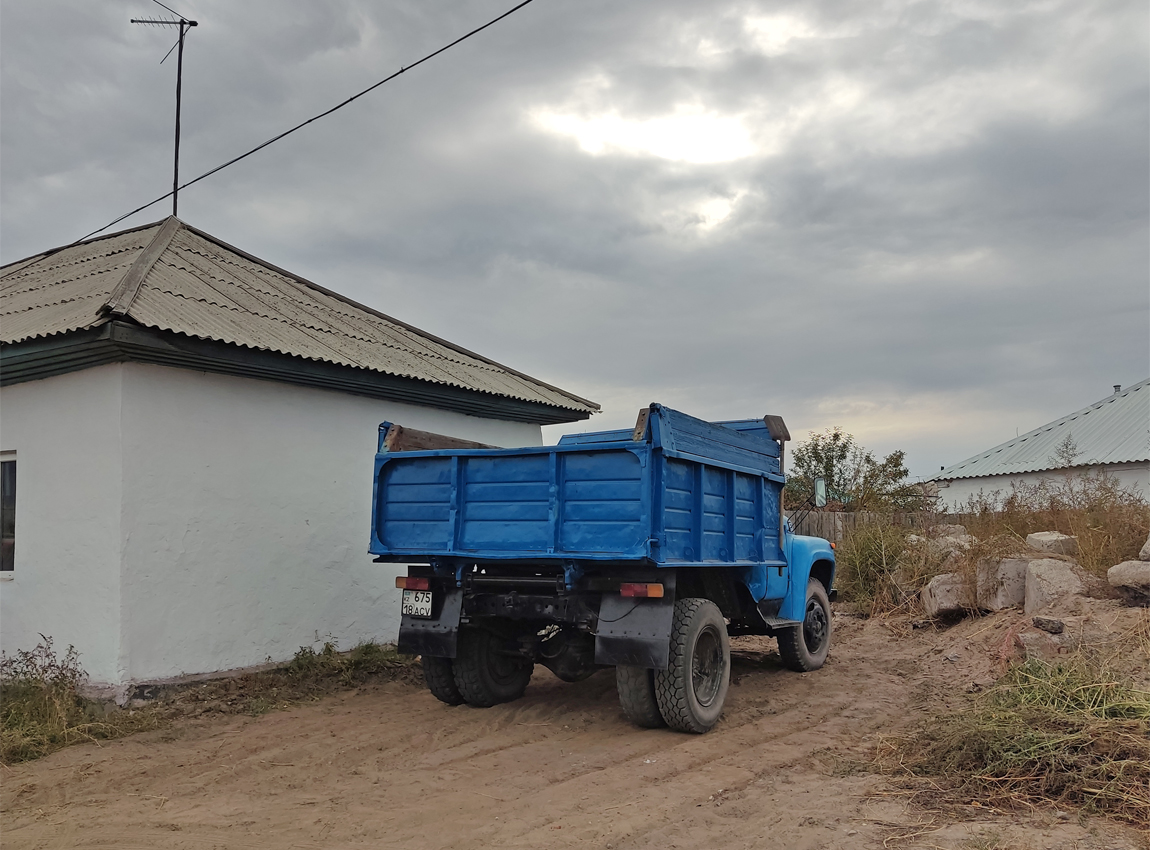 Абайская область, № 675 ACV 18 — ЗИЛ-130К