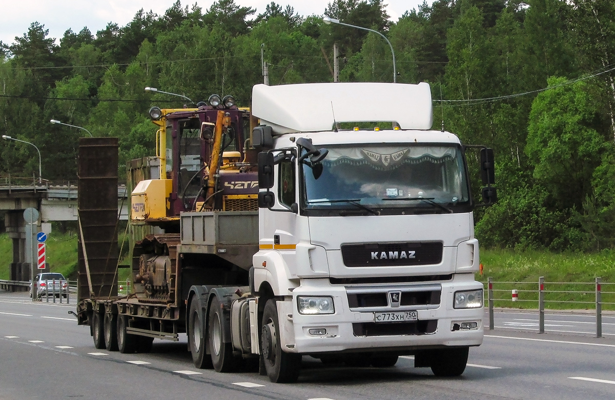 Московская область, № С 773 ХН 750 — КамАЗ-65206-T5(68)