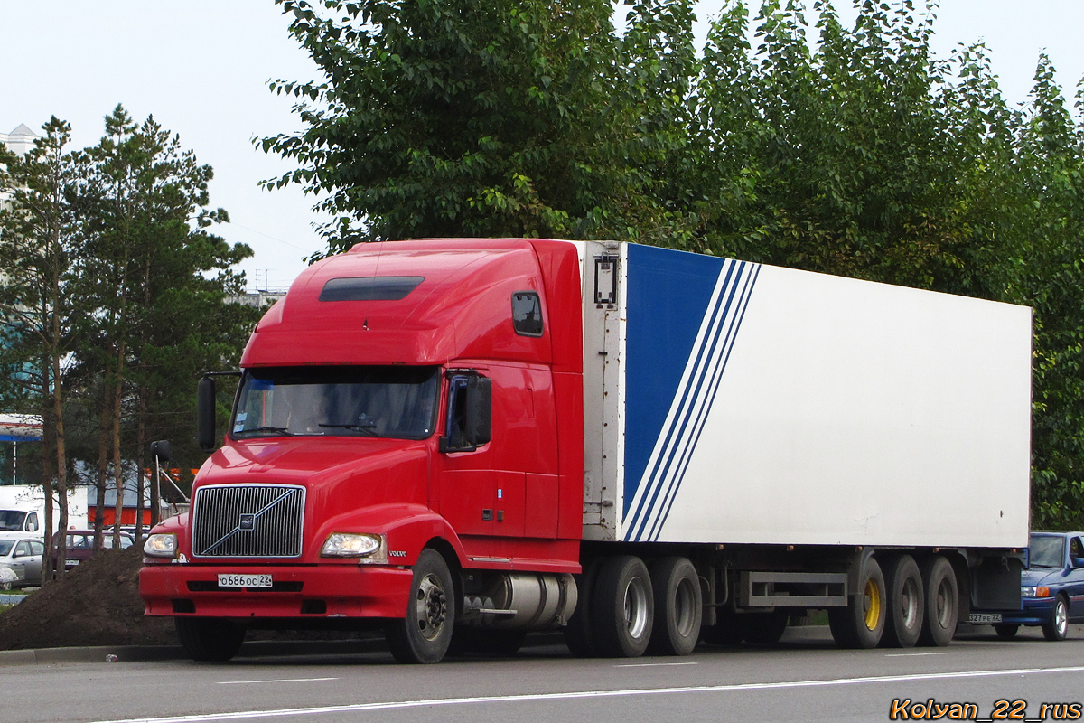 Алтайский край, № О 686 ОС 22 — Volvo VNL660
