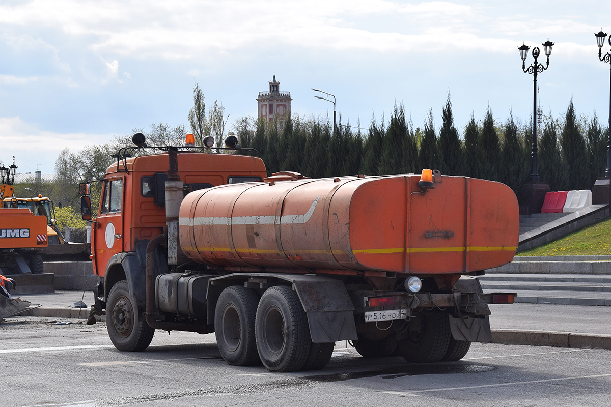 Волгоградская область, № Р 516 НО 34 — КамАЗ-65115-D3(97)
