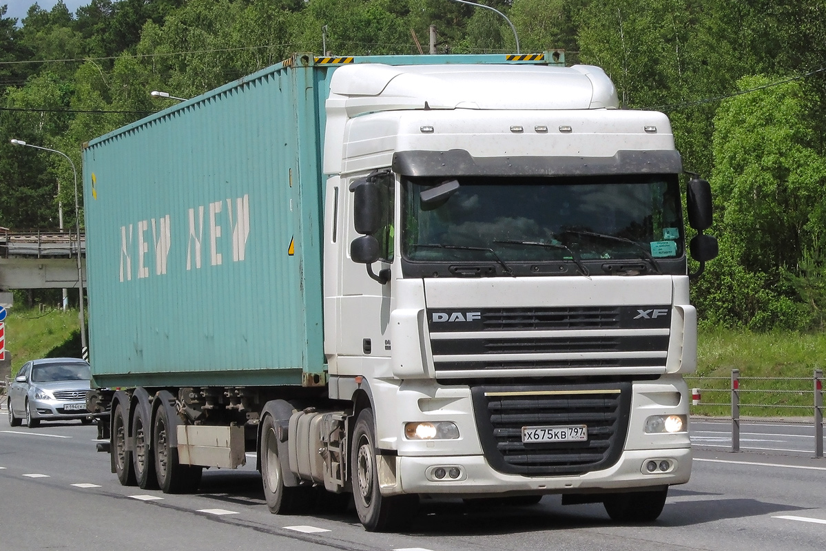 Московская область, № Х 675 КВ 797 — DAF XF105 FT