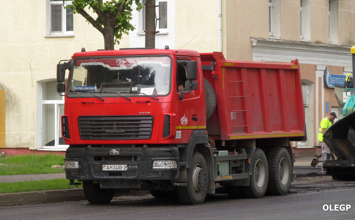 Витебская область, № АН 2400-2 — МАЗ-650128