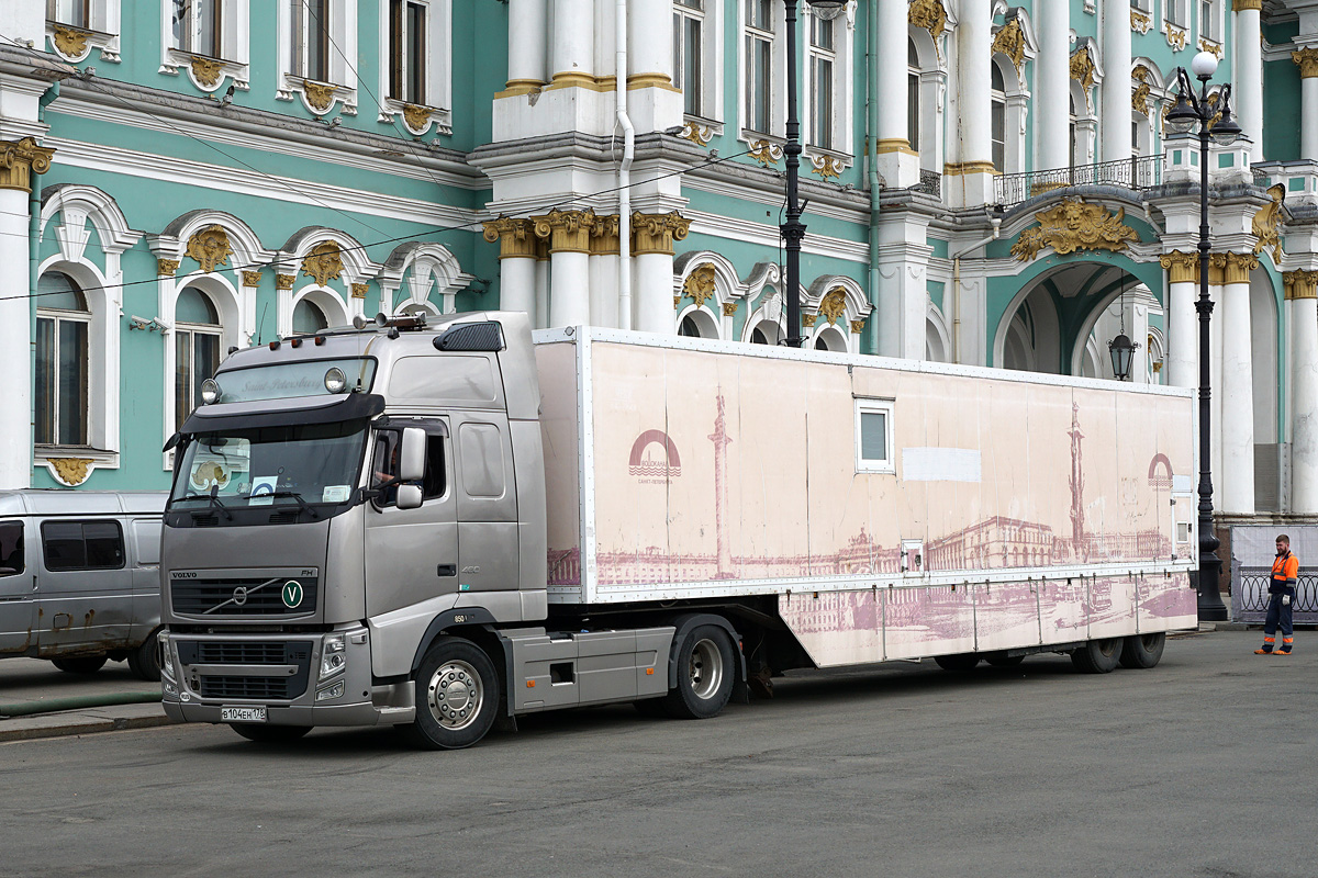 Санкт-Петербург, № В 104 ЕН 178 — Volvo ('2008) FH.460