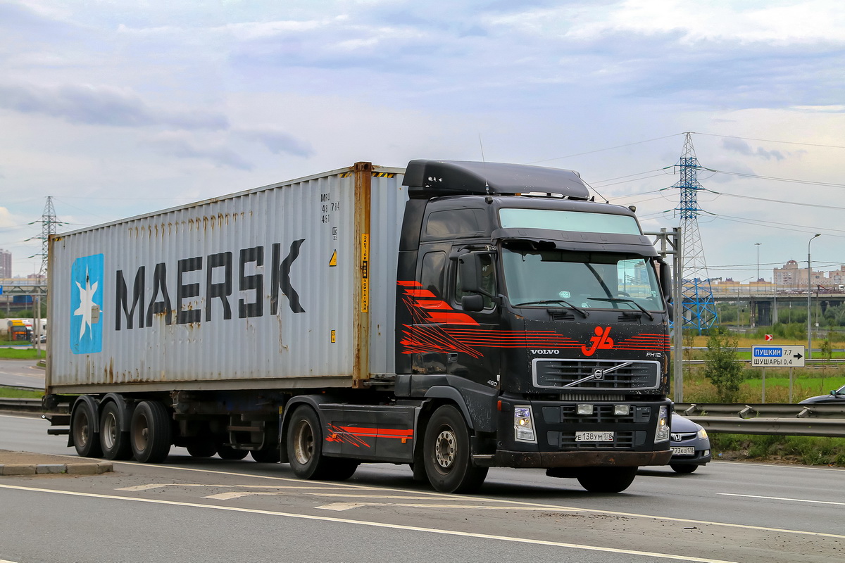 Санкт-Петербург, № Е 138 УМ 178 — Volvo ('2002) FH12.460