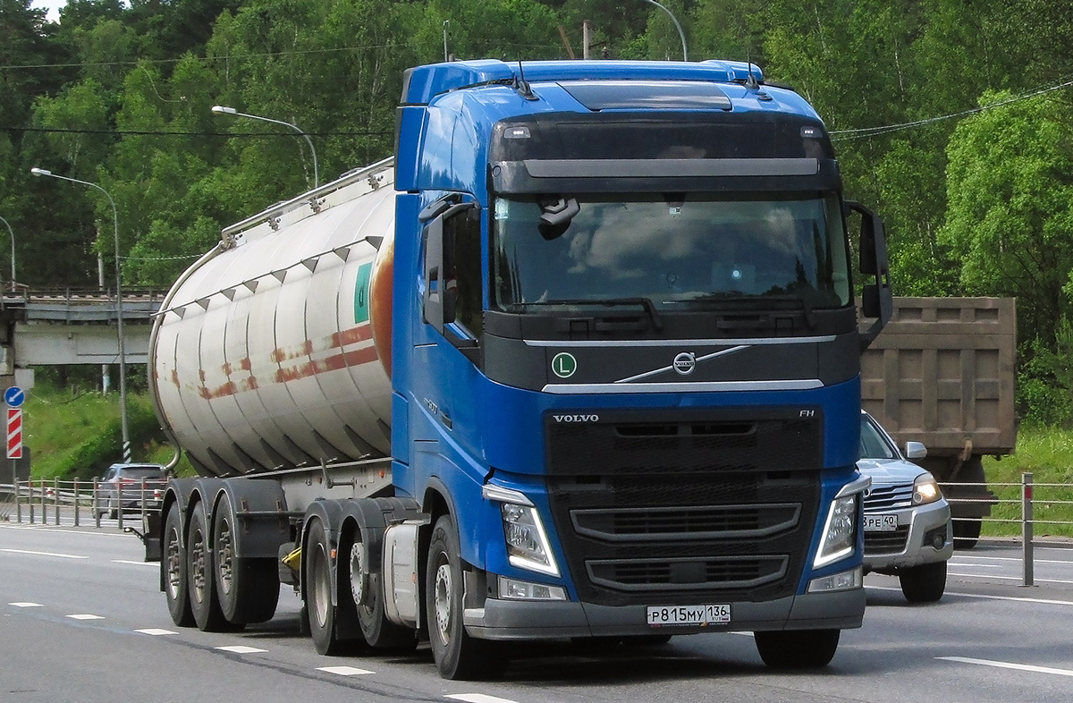 Воронежская область, № Р 815 МУ 136 — Volvo ('2012) FH.500