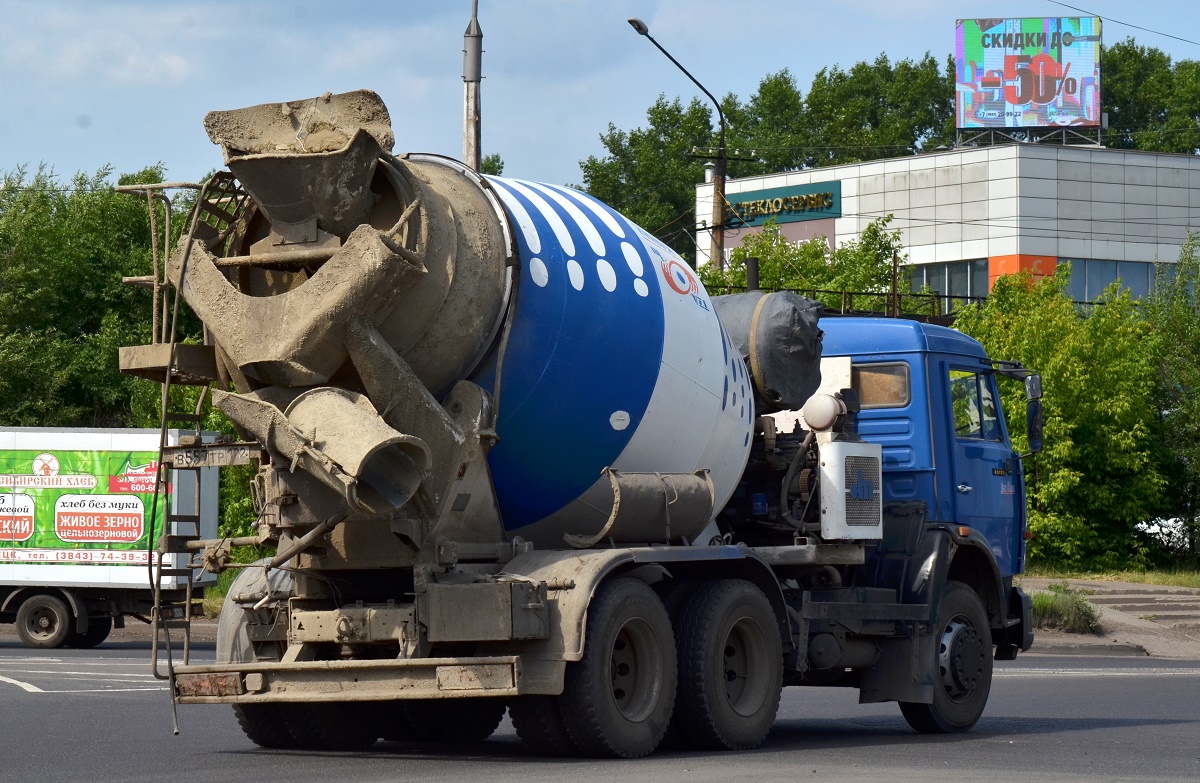 Кемеровская область, № В 557 ТР 122 — КамАЗ-65115-62