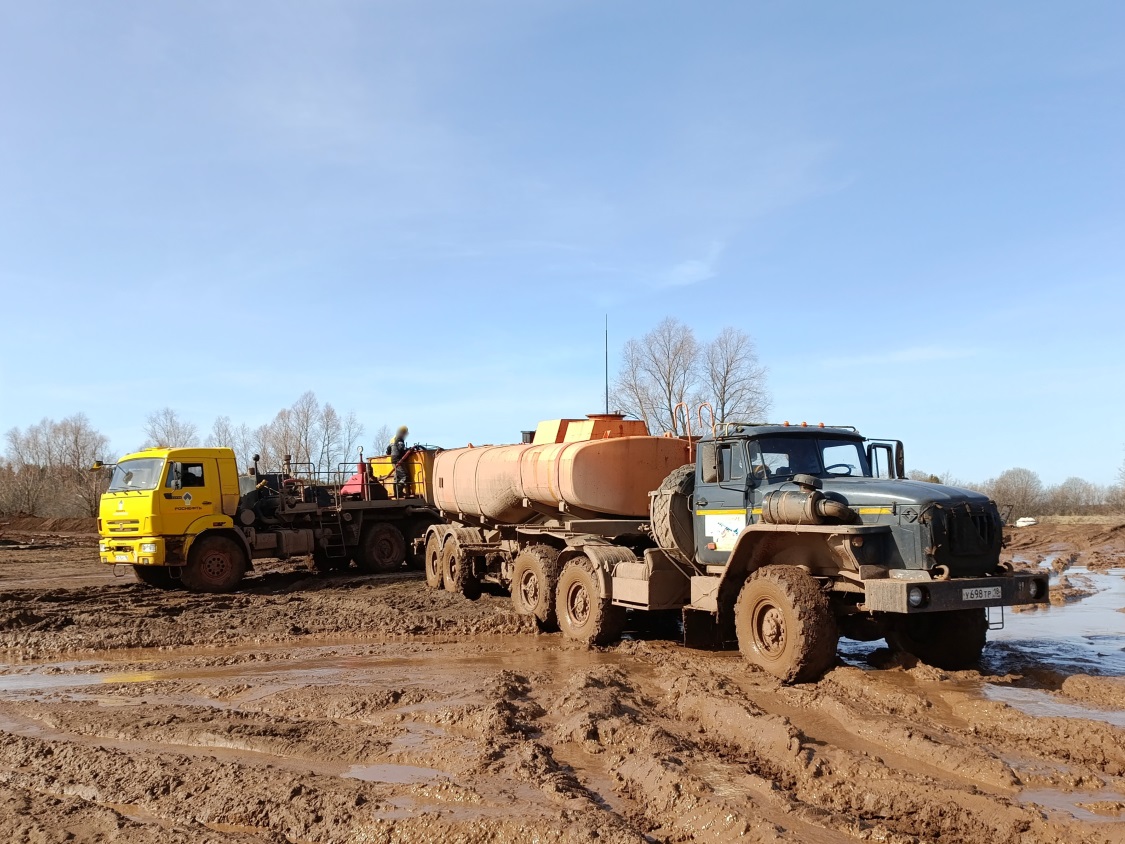 Удмуртия, № У 698 ТР 18 — Урал-44202-60