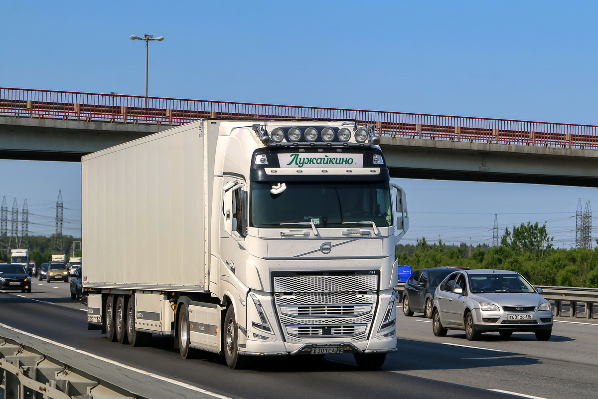 Омская область, № Х 301 ЕА 55 — Volvo ('2020) FH.500