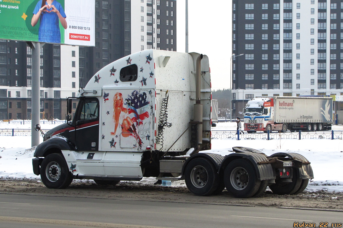 Алтайский край, № А 508 РМ 122 — Freightliner Columbia