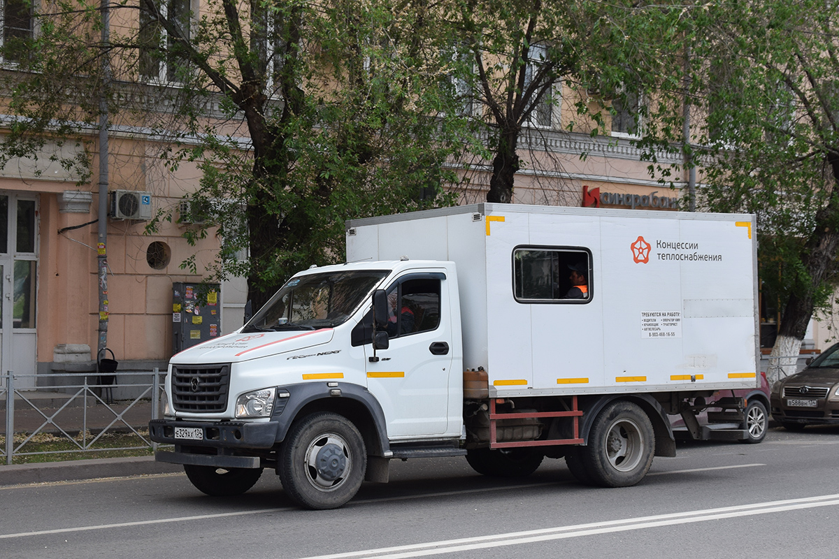 Волгоградская область, № Е 329 АХ 134 — ГАЗ-C41R13