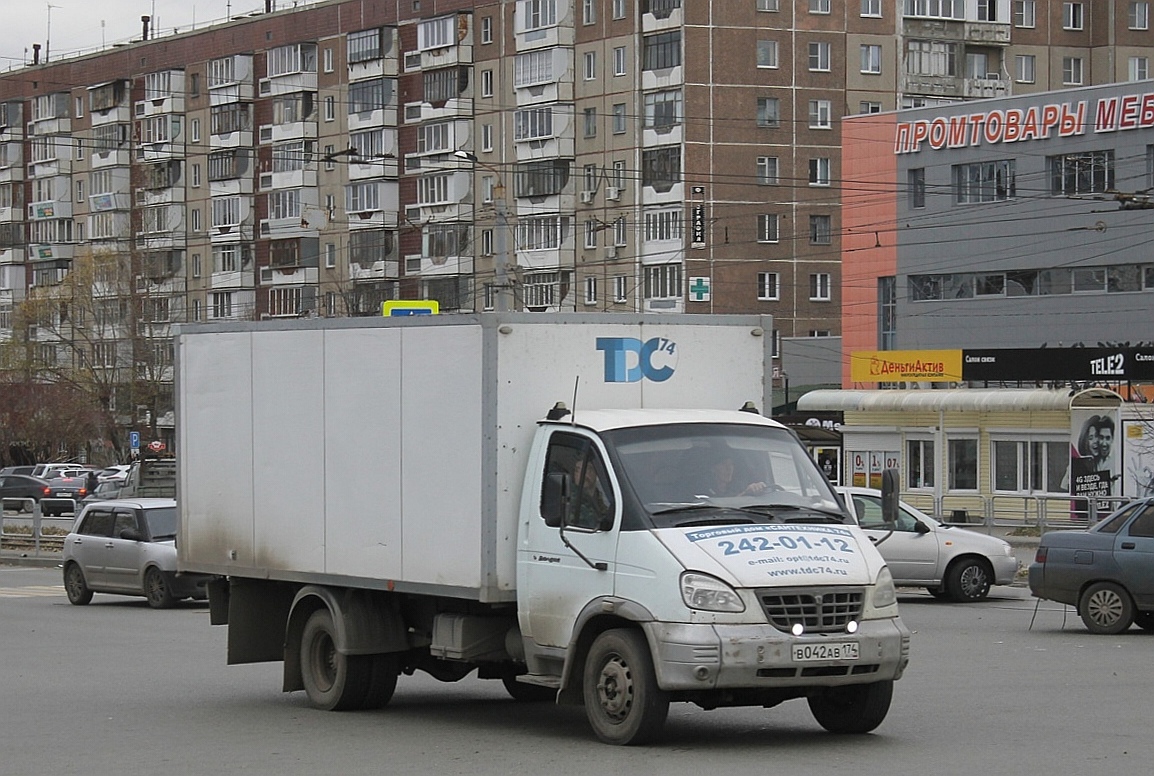 Челябинская область, № В 042 АВ 174 — ГАЗ-331041 "Валдай"