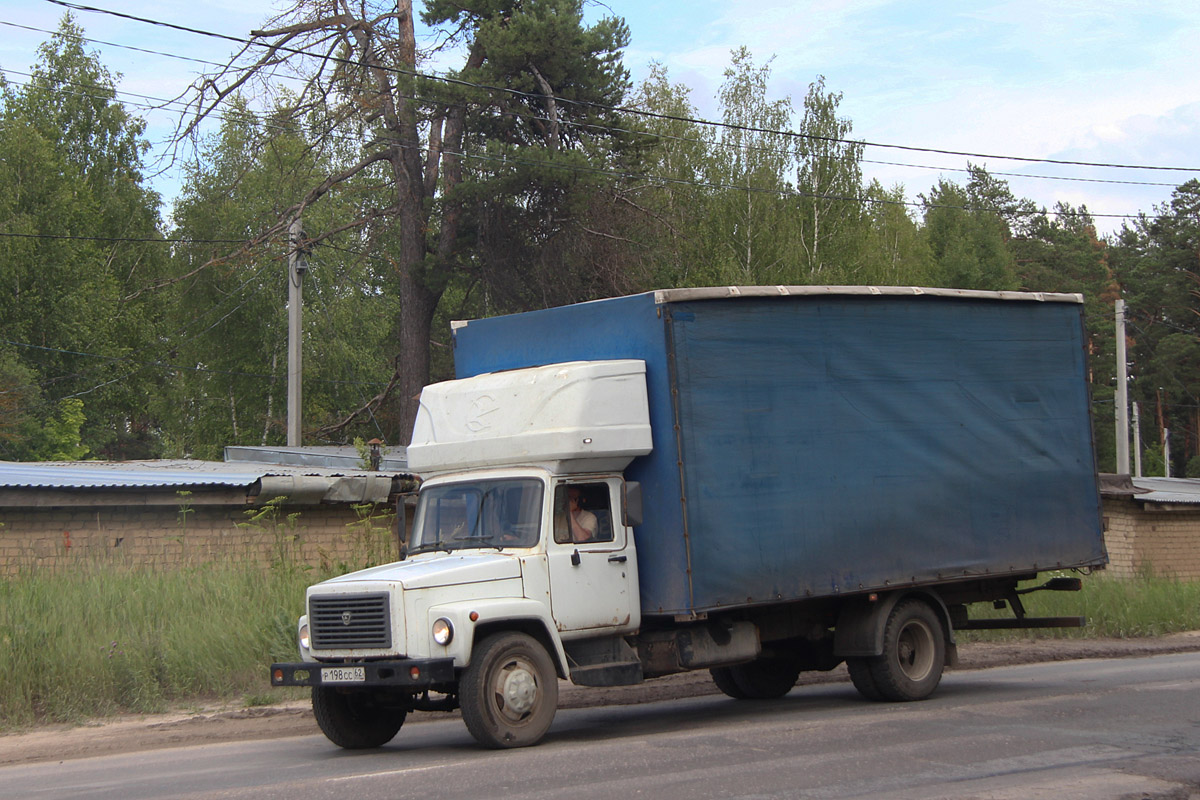 Рязанская область, № Р 198 СС 62 — ГАЗ-3309