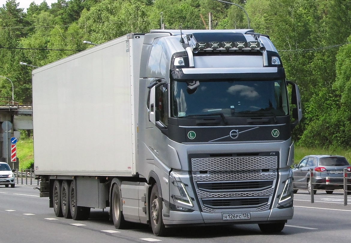 Ставропольский край, № Н 126 РС 126 — Volvo ('2020) FH.460