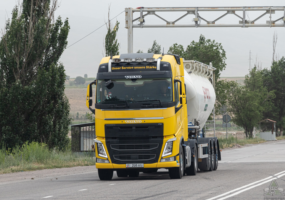 Киргизия, № 08 208 ARU — Volvo ('2012) FH-Series