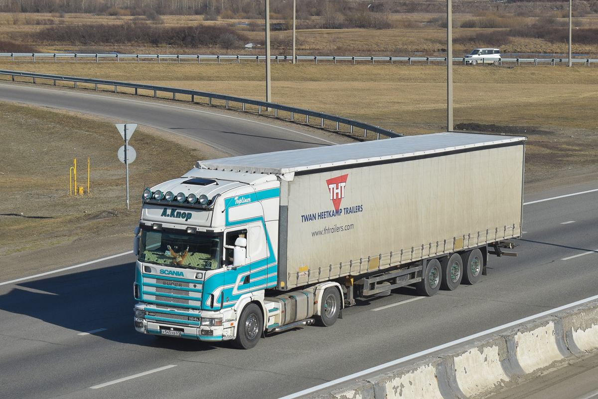Ростовская область, № Х 545 УВ 61 — Scania ('1996) R164L
