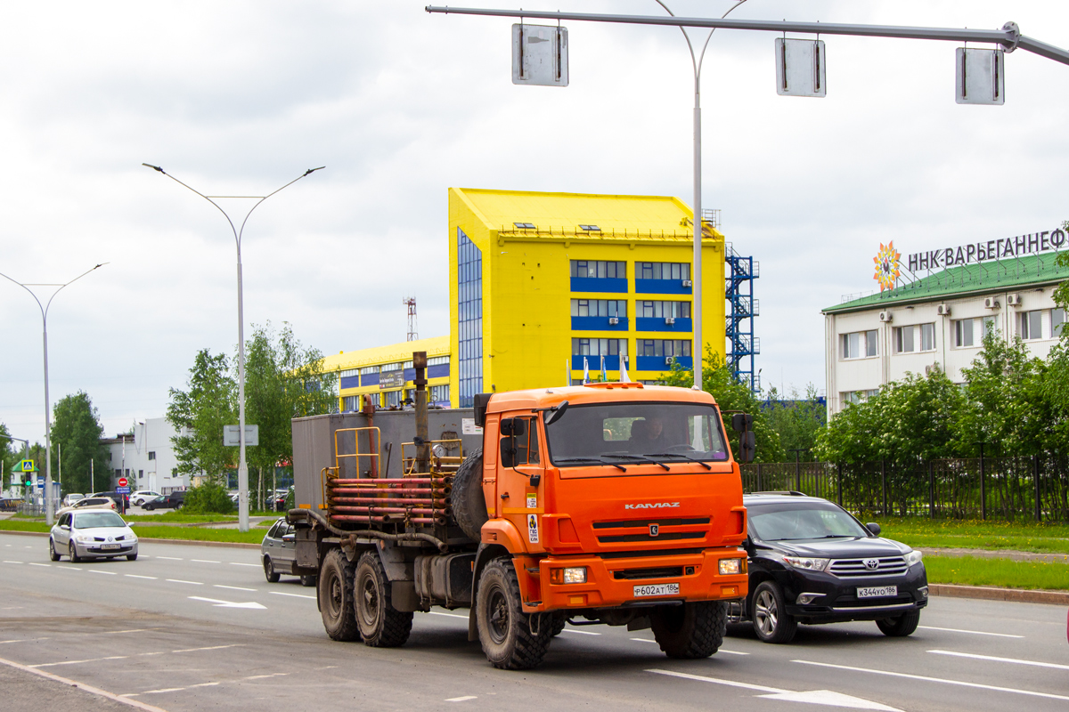 Ханты-Мансийский автоном.округ, № Р 602 АТ 186 — КамАЗ-43118 (общая модель)
