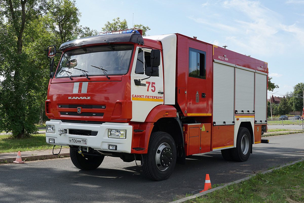 Санкт-Петербург, № Н 106 ММ 198 — КамАЗ-43265-D5(66)