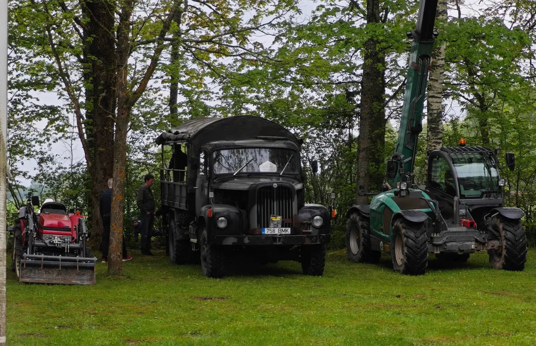 Эстония, № 758 BMK — Saurer 2DM
