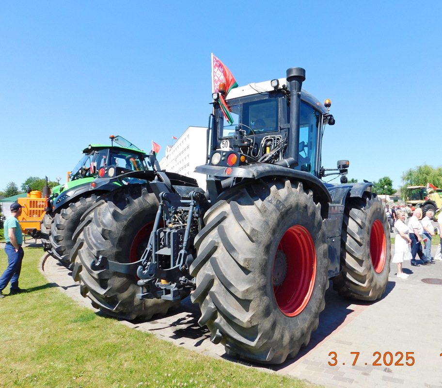 Гродненская область, № (BY-4) Б/Н СТ 0021 — Claas Xerion 3800