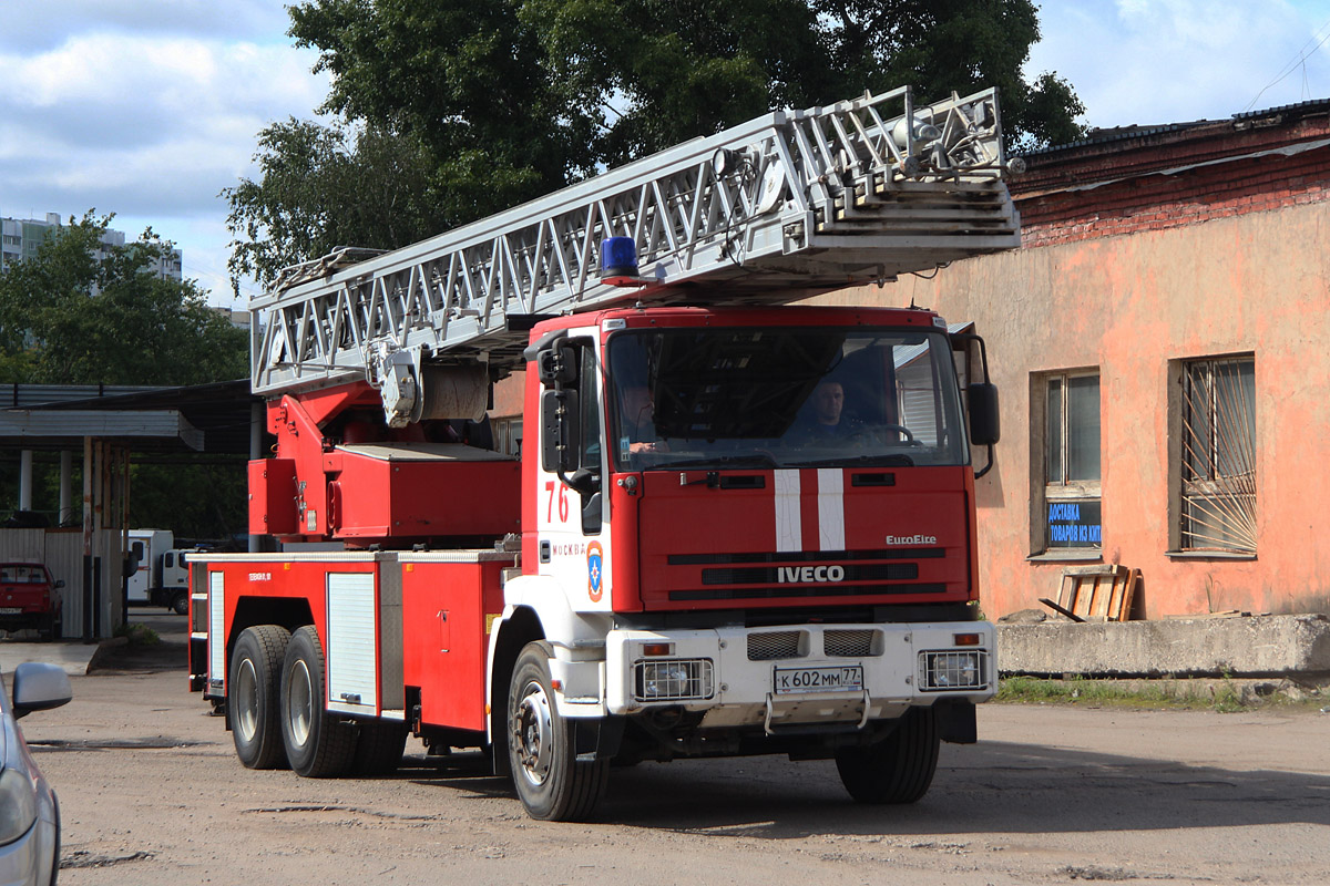 Москва, № К 602 ММ 77 — IVECO EuroTrakker