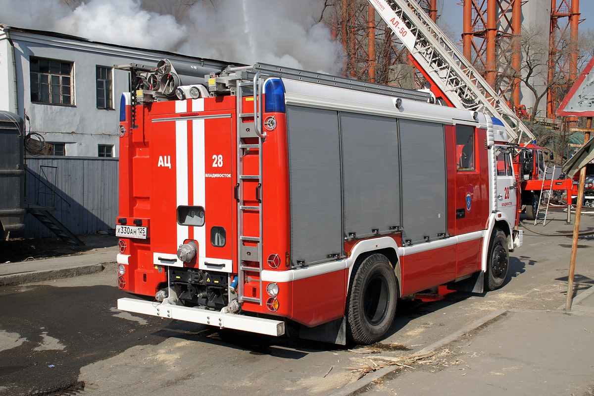 Приморский край, № Х 330 АН 125 — КамАЗ-43253-A3(96)