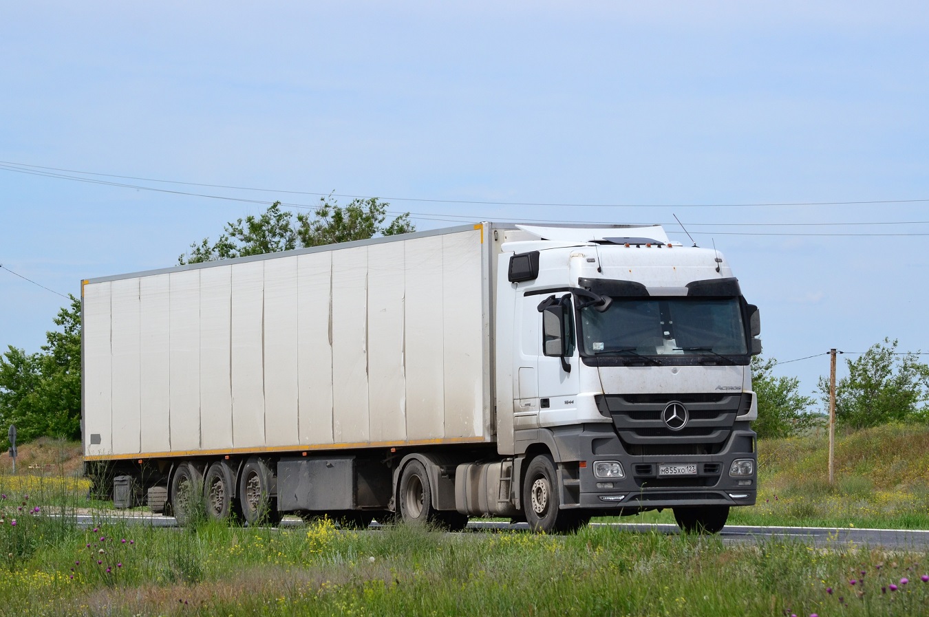 Краснодарский край, № М 855 ХО 123 — Mercedes-Benz Actros '09 1844 [Z9M]