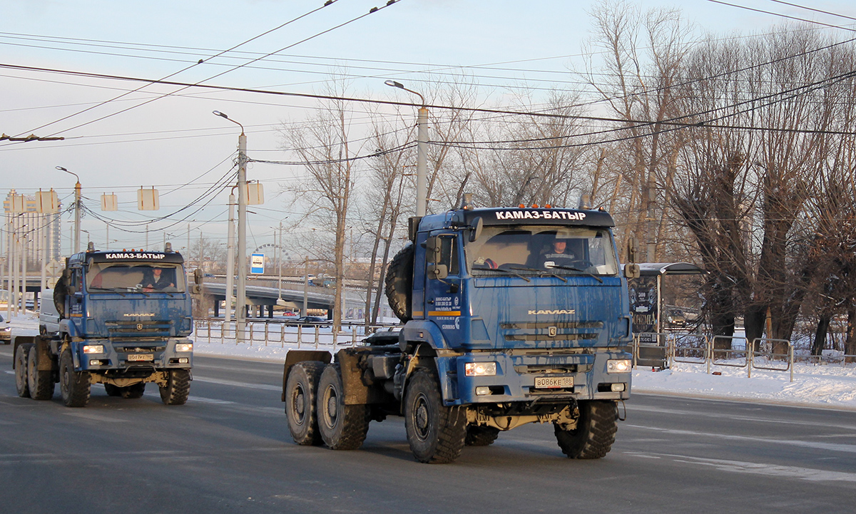 Ханты-Мансийский автоном.округ, № В 086 КЕ 186 — КамАЗ-65225 (общая модель)